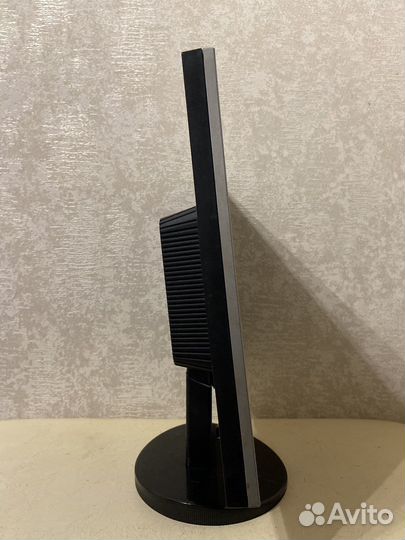 Монитор LG flatron L1933S