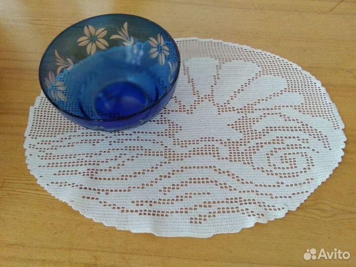 Салфетка вязаная ажурная
