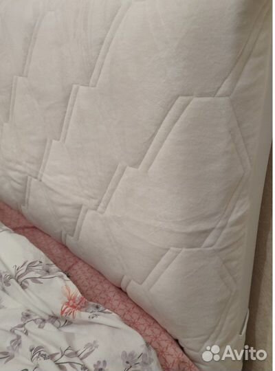Чехол на изголовье кровати 160