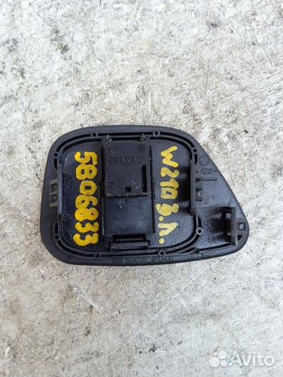 Кнопка стеклоподъемника