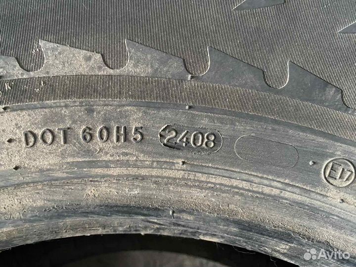 Nokian Tyres Hakkapeliitta R SUV 275/65 R17