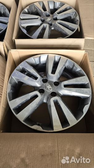 Литые диски R17 на LADA vesta cross