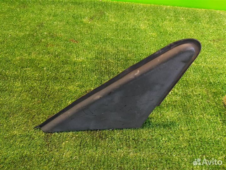 Накладка крыла переднего правого Ford Fiesta (CBK