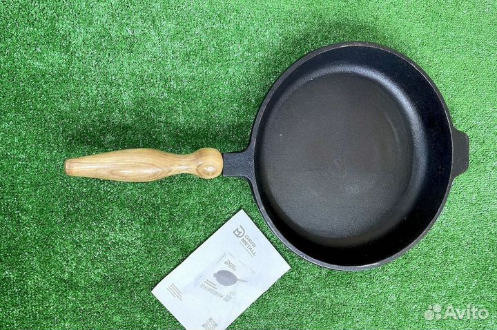 Чугунная сковорода 28 см