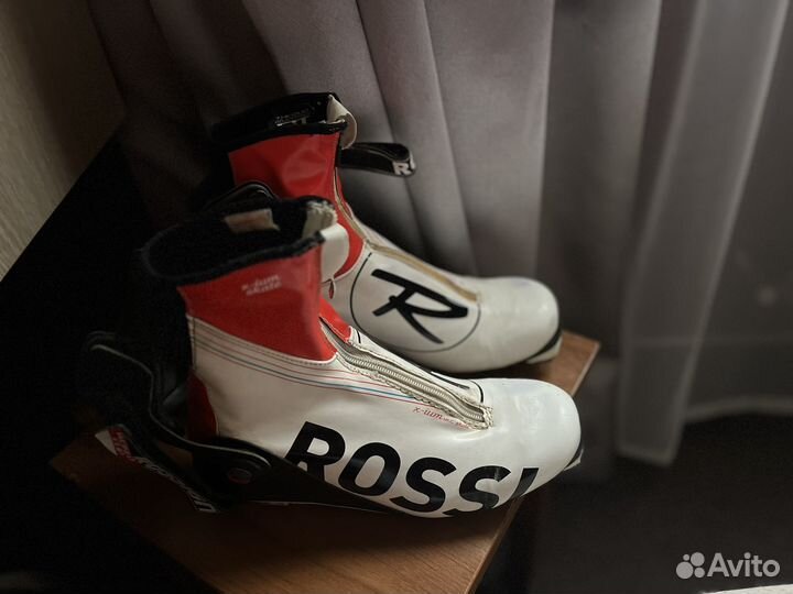 Лыжные ботинки коньковые rossignol