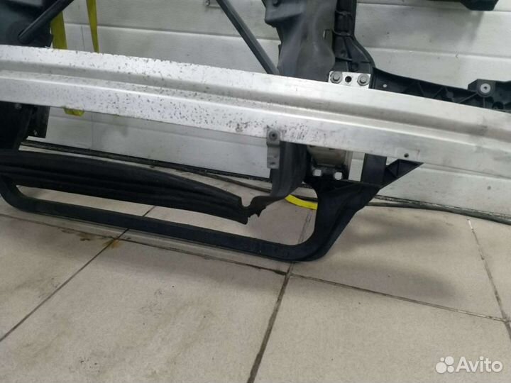 Телевизор в сборе BMW X3 E83 рест