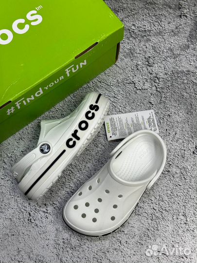 Сланцы Crocs