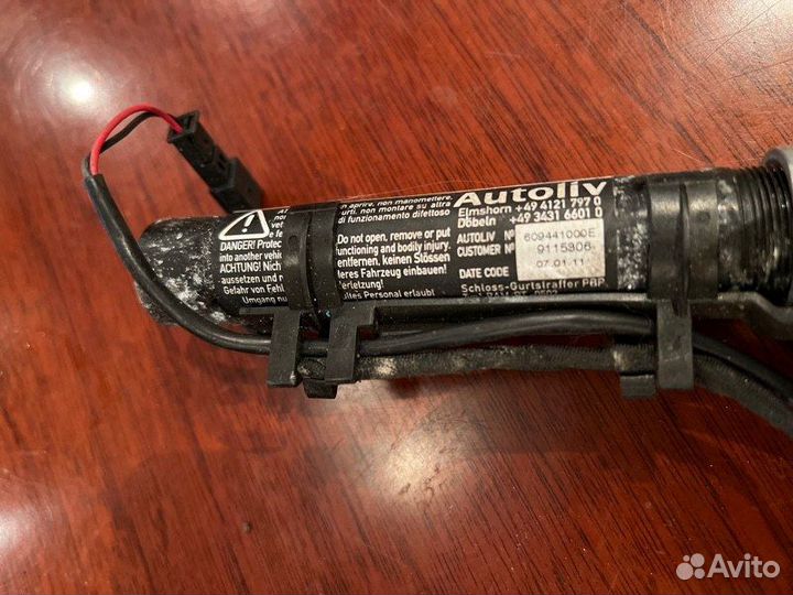 Ремень безопасности с пиропатроном передний правый