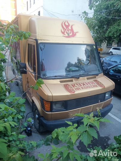 Mercedes-Benz T1 2.3 AT, 1995, 260 000 км