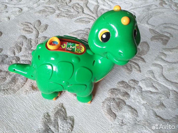 Интерактивная игрушка динозаврик