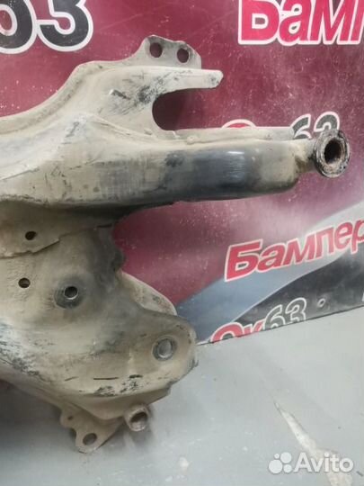 Балка подвески Toyota RAV4