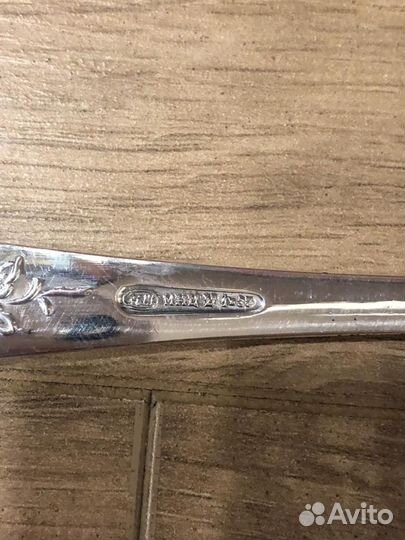 Набор столоавх приборов зиш