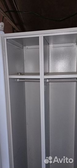 Шкаф металлический для одежды бу