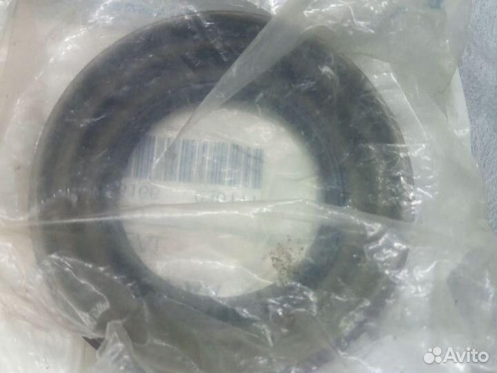 Сальник АКПП CD4E форд Эскейп,Маверик,Трибьют