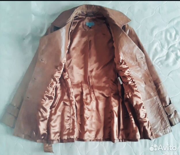 Кожаная куртка и Пальто Женские