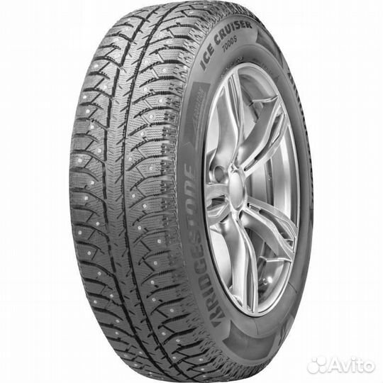 Bridgestone Ice Cruiser 7000S 215/60 R16 95T