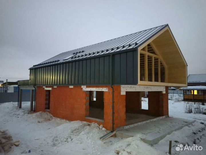 Бригада строителей