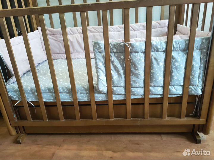 Бортики в кроватку
