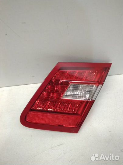 Фонарь задний правый Mercedes-Benz E-Class W212