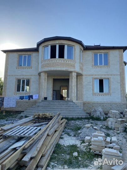 Фасады, облицовки кавказским камнем