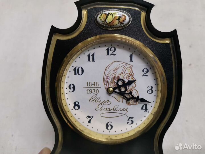 Часы настольные Иван Яковлев Герб Чувашии (Ч)