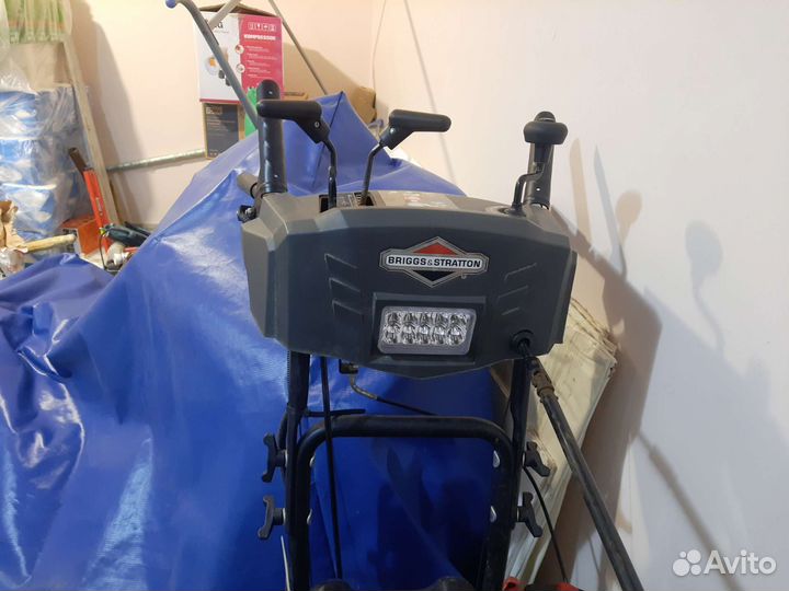 Снегоуборщик briggs and stratton бензиновый бу