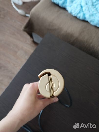 Выпрямитель для волос HairDiva