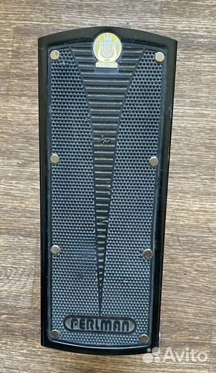 Подставка под ногу гитариста