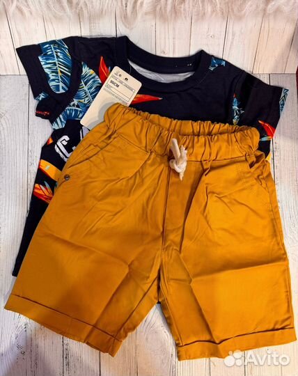 Новый костюм для мальчика 90 р-р