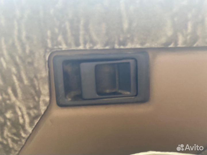 Дверные ручки внутренние Land Rover Discovery 1