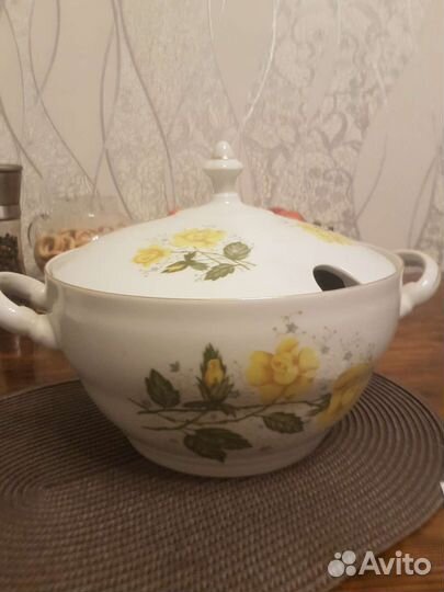 Столовый сервиз фарфор