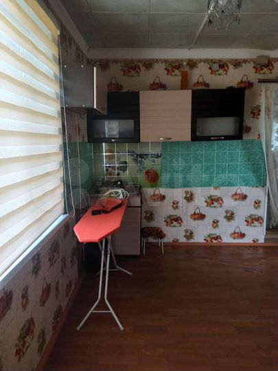 Дом 38,2 м² на участке 8 га