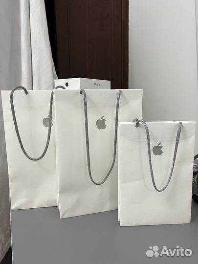 Фирменные пакеты Apple