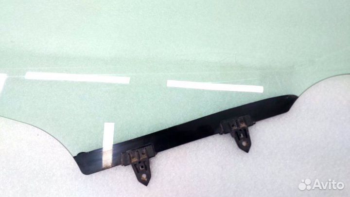 Стекло двери переднее правое Nissan Qashqai J11