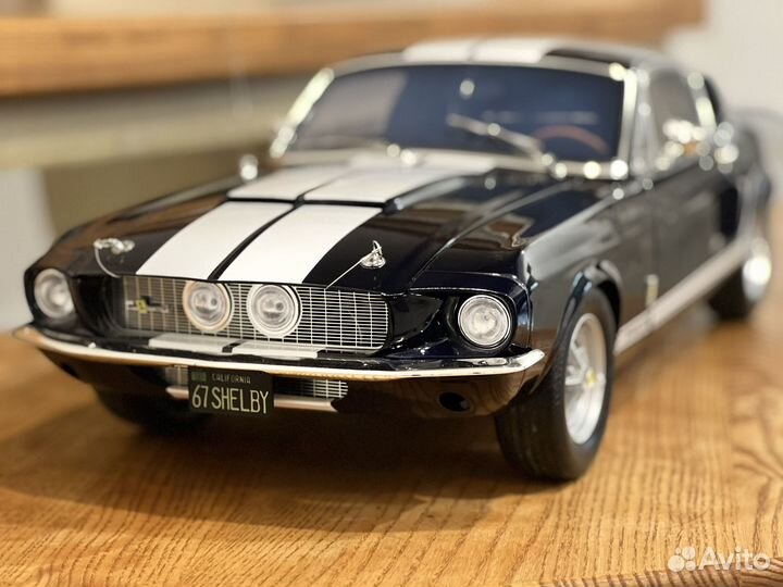Автомобиль Ford Mustang 1967 Shelby GT-500