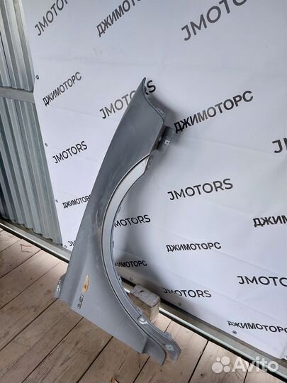 Крыло переднее правое BMW X3 E83