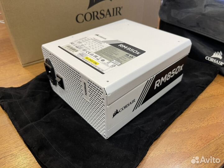 Блок питания Corsair RM850X white