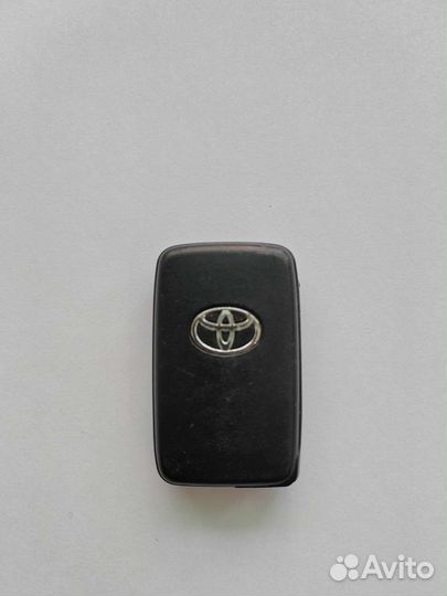 Смарт ключ Toyota