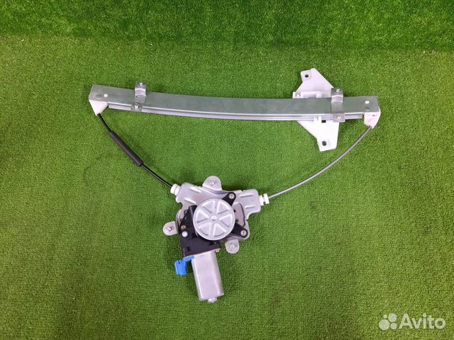 Передний правый стеклоподъемник Hyundai Accent