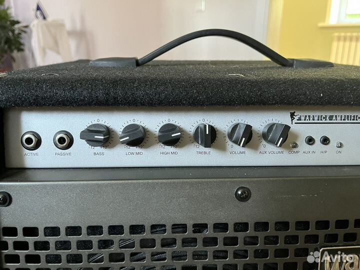 Комбоусилитель басовый warwick BC80