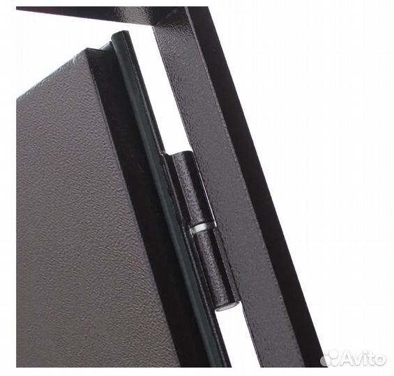 Дверь металлическая входная Стройгост 5