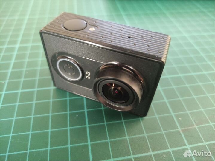 Экшн камера xiaomi yi