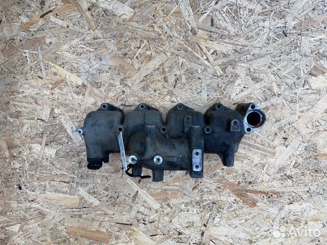 Впускной коллектор Ssangyong Kyron D20DT 2008