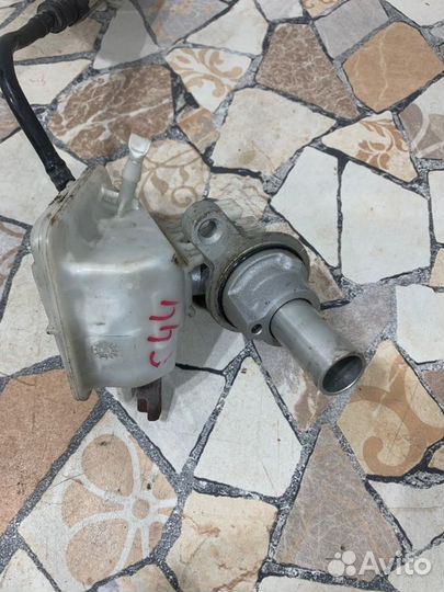 Главный тормозной цилиндр Citroen C4 хэтчбэк EP6