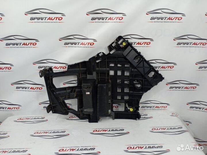 Кронштейн бампера задний правый Genesis Gv80 1