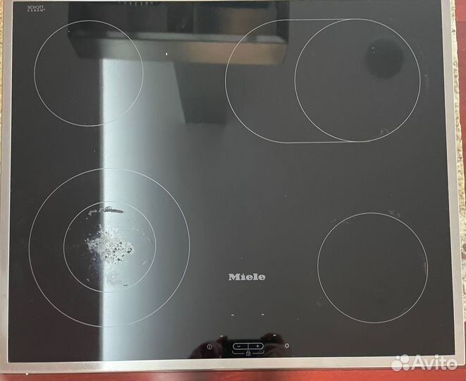 Cтеклокерамическая варочная панель miele km5603
