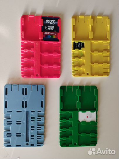 Держатель для карт памяти