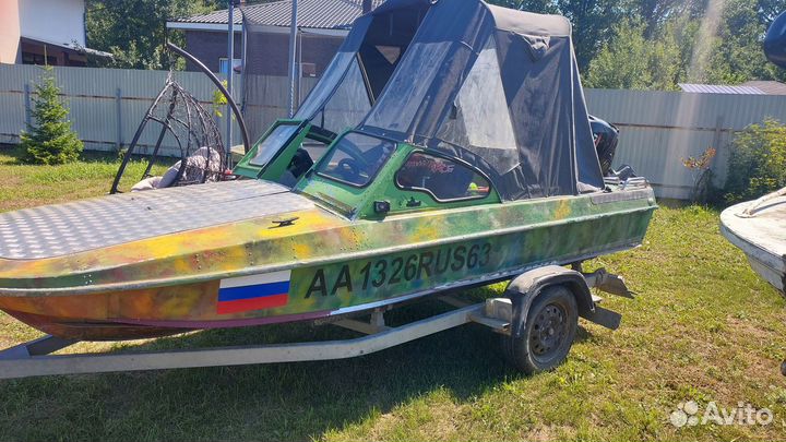 Моторная лодка Обь 3