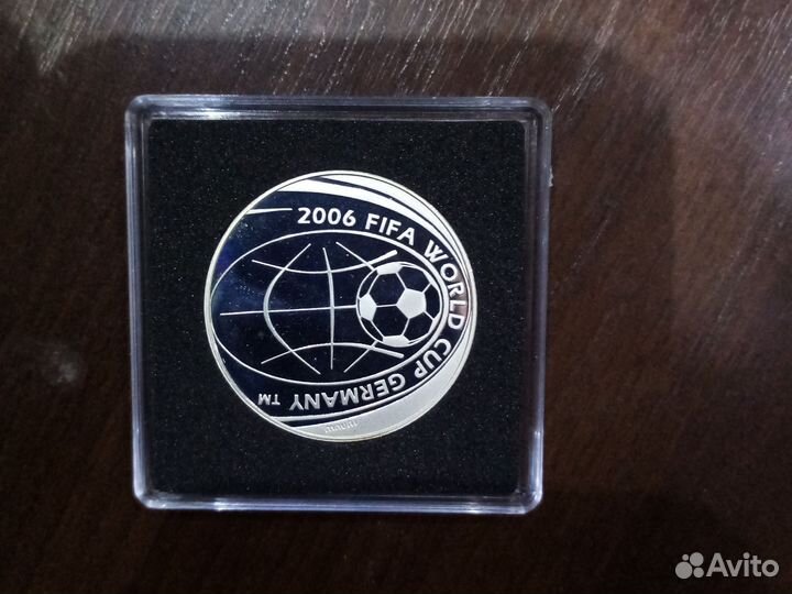 Серебряные монеты Италии. чм по футболу 2006г