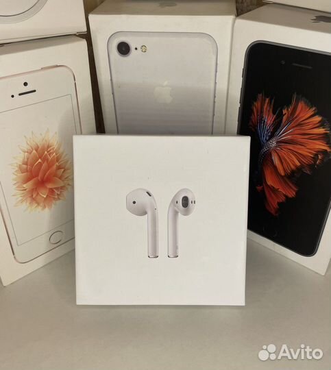 Беспроводные наушники apple airpods